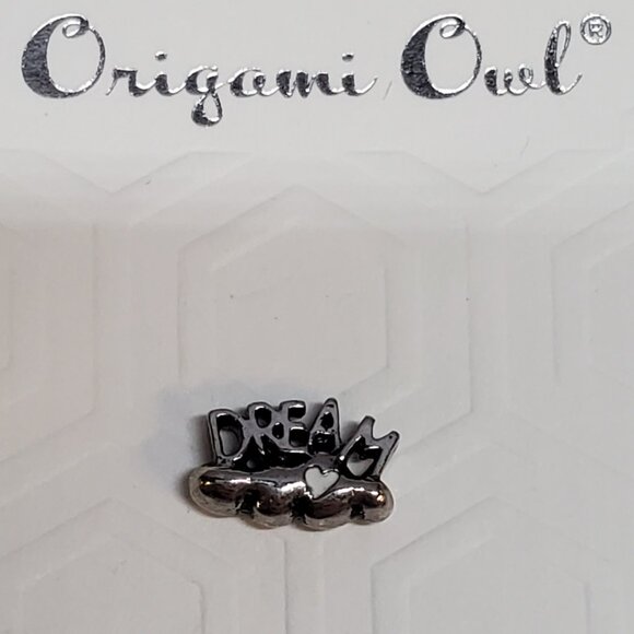 Origami Owl - Brand New Dream on a Cloud DCharm - Picture 1 of 2